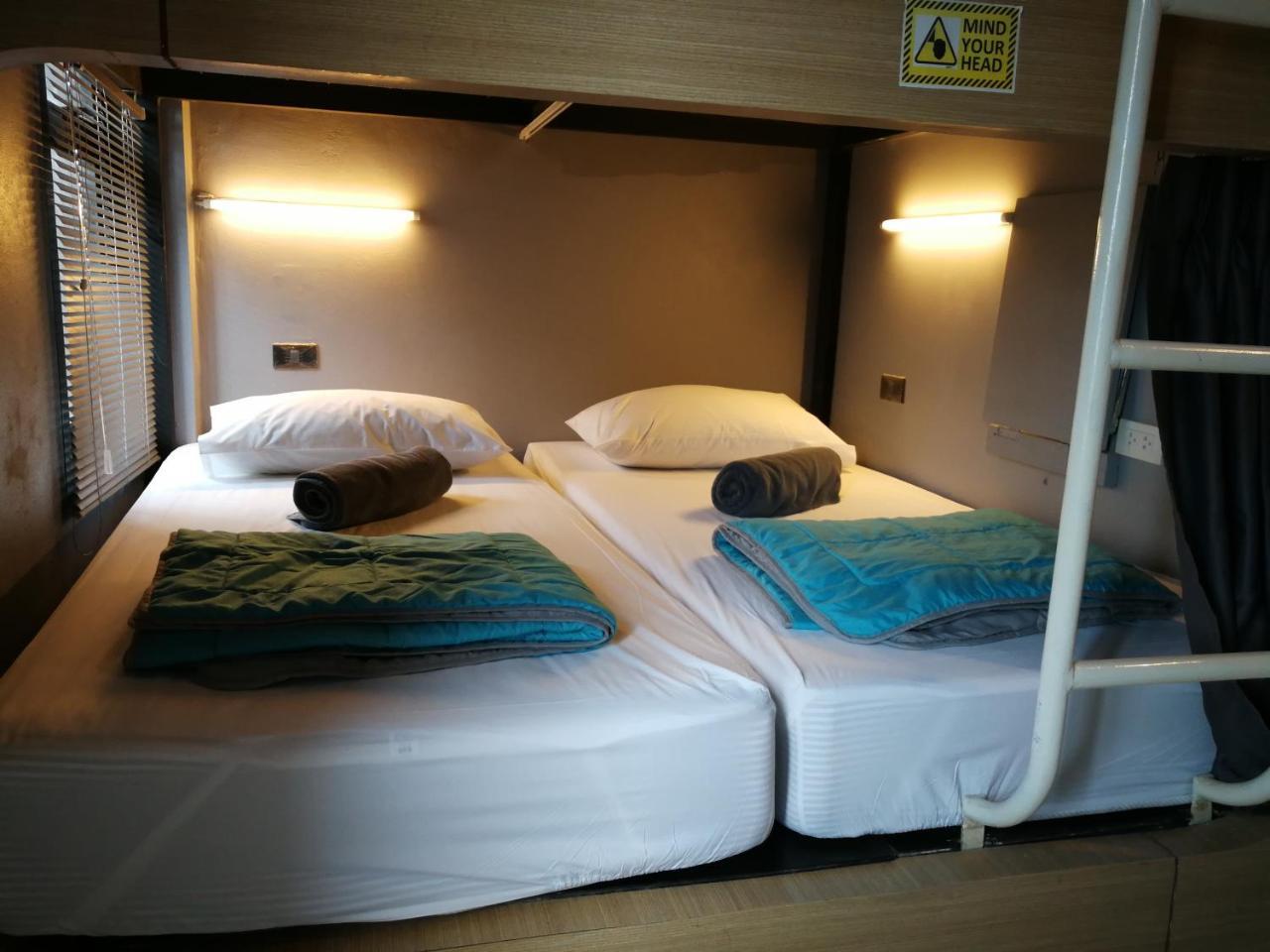 Hubb Hostel Phuket Airport Nai Yang Exterior photo